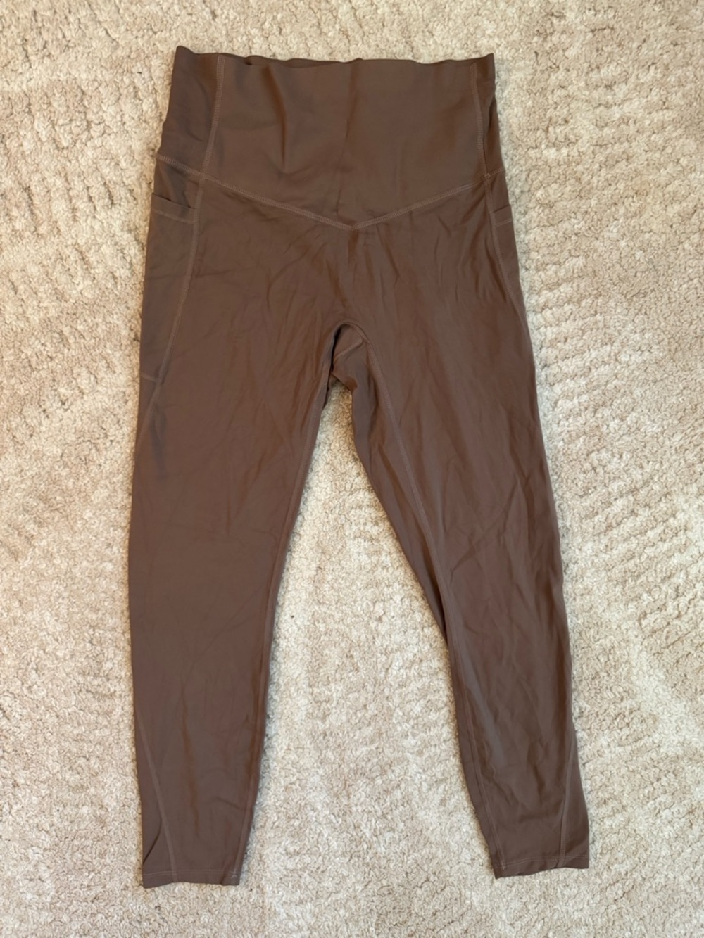 Halara brown 7/8 leggings with side pockets NWOT size M - Picture 3 of 6